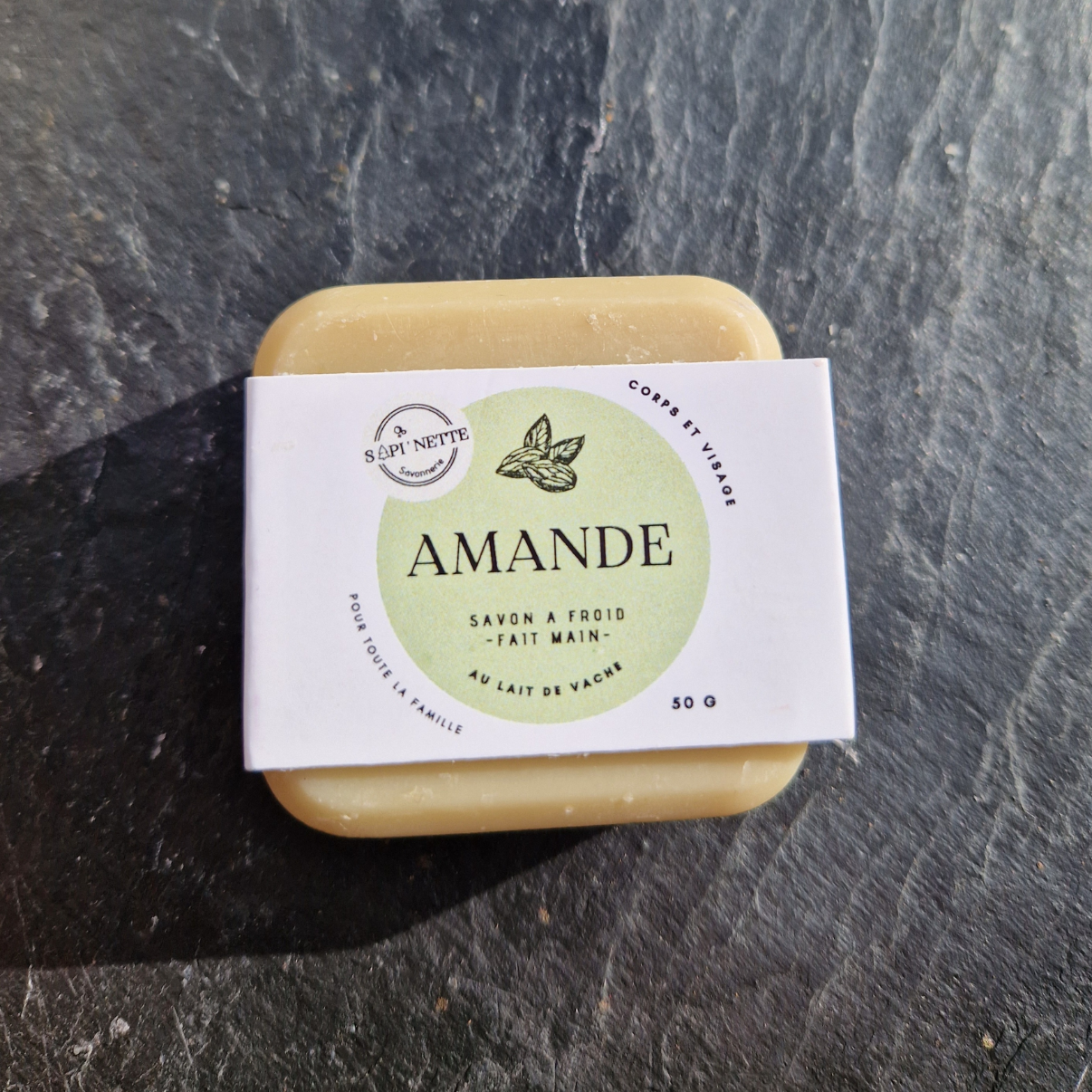 Savon amandes et lait de vache (50g)